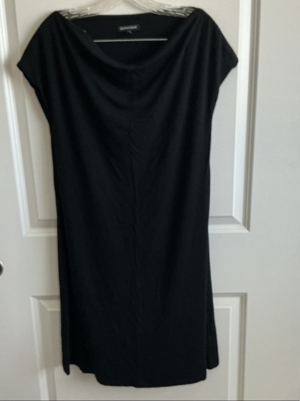 Classic Black Cap-Sleeve Women's Dress